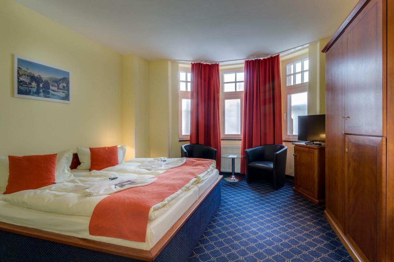 Hotel Deutsches Haus Mittweida Exterior photo